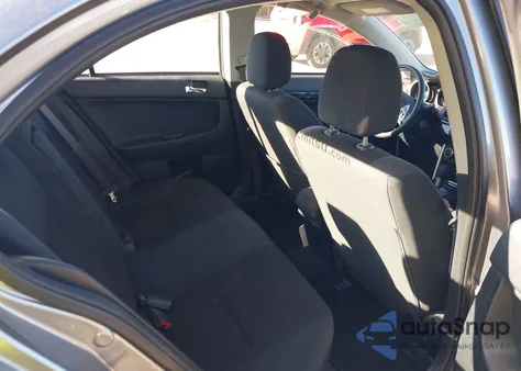 2017 Mitsubishi Lancer Es/Le z USA, uszkodzony, nr VIN JA32U2FU4HU002257